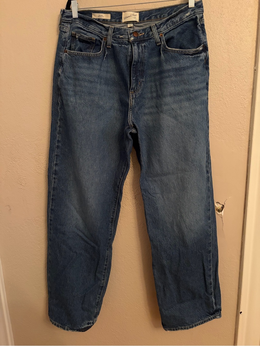 Universal Thread Men's Straight Jeans in Dark Blue Wash